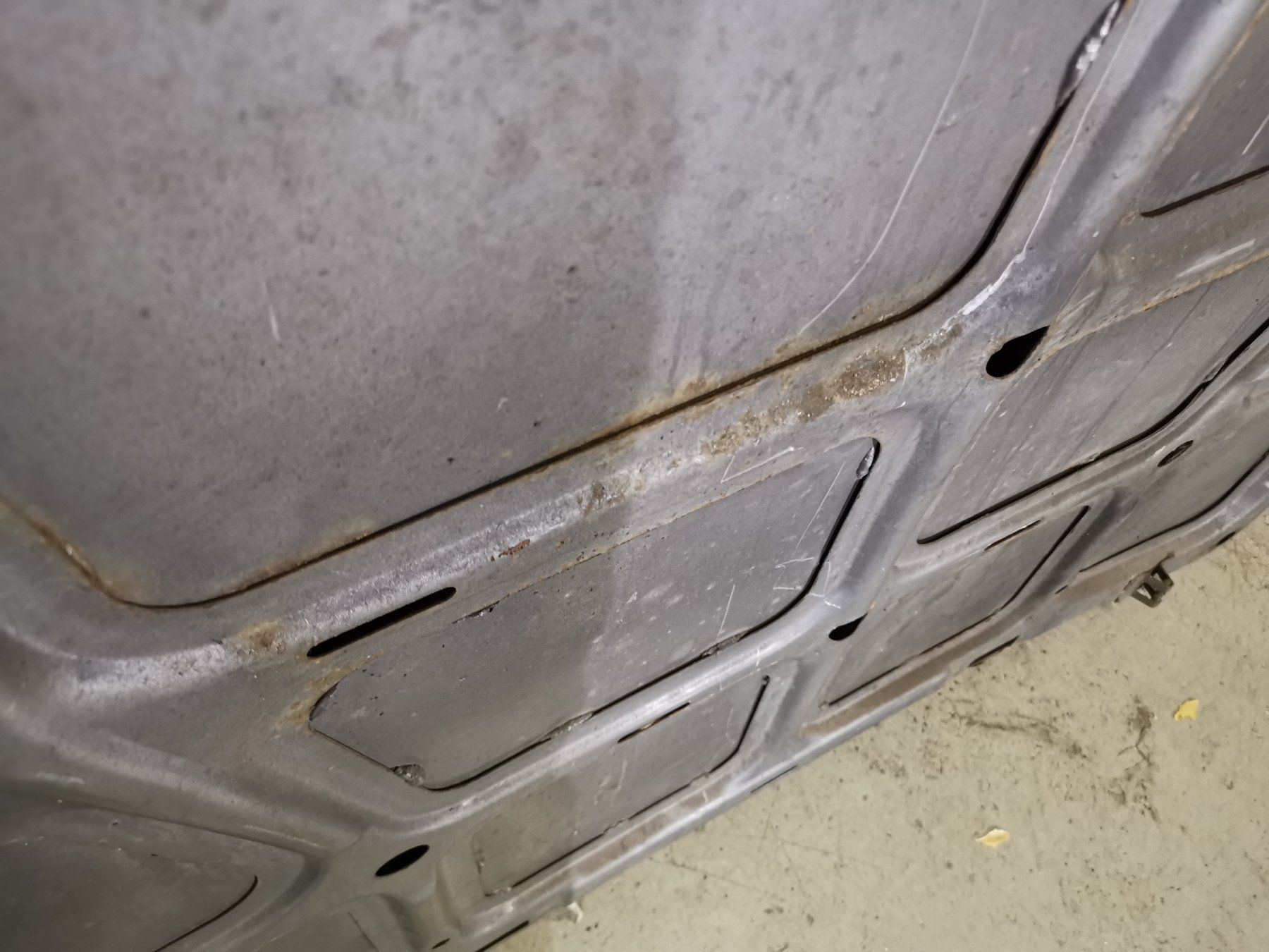 Alfa Romeo Tutti pezzi di ricambio auto: 1750 + 2000 Berlina Motorhaube OCC – Usato da Thalwil venduto da Joker690 7