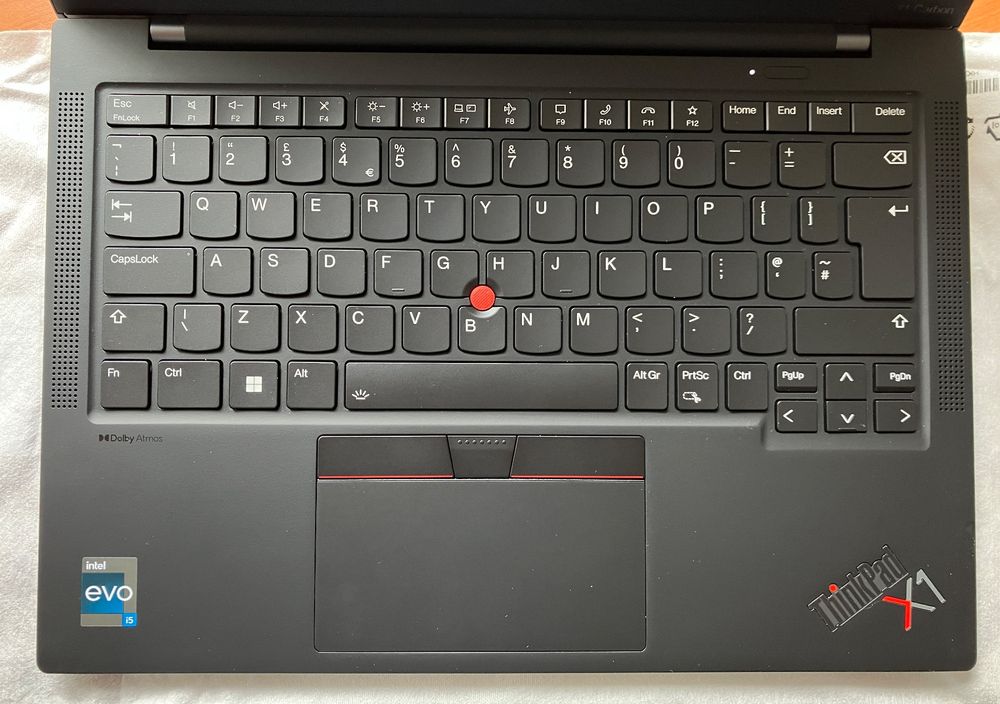 Lenovo ThinkPad X1 Carbon Laptop PC NEW - NOUVEAU - NEU 4