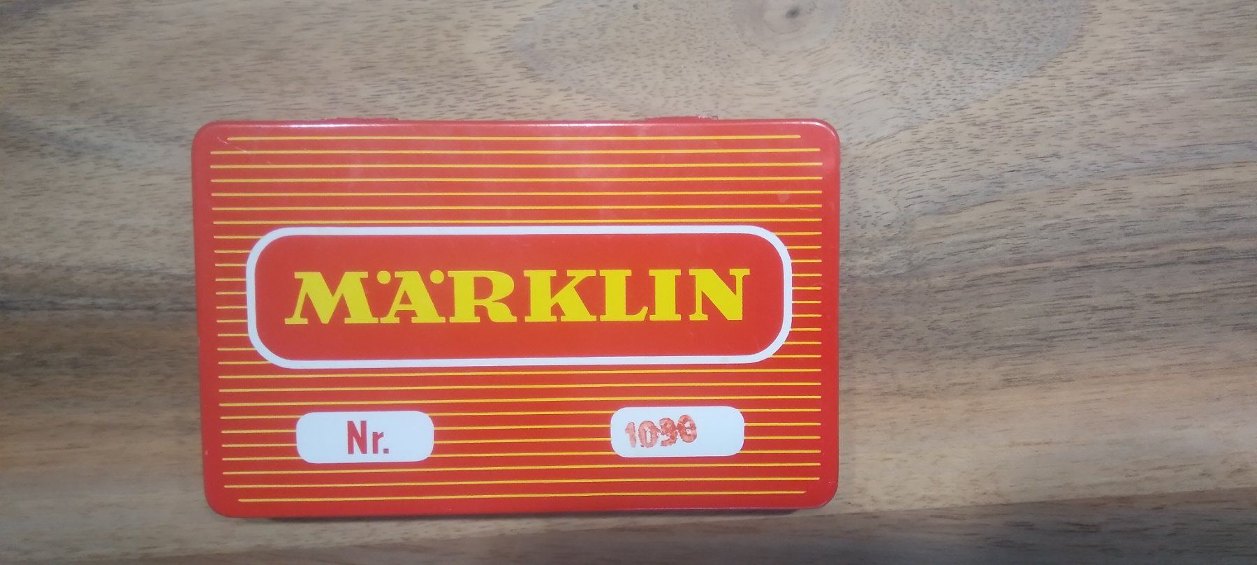 Märklin Barattoli: Märklin Nr. 1030 Blechdose Modellbau, Versand möglich – Usato da Gächlingen venduto da Madi88 2
