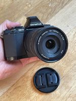 Olympus OM-D E-M5 Systemkamera + Objektiv + Zubehör