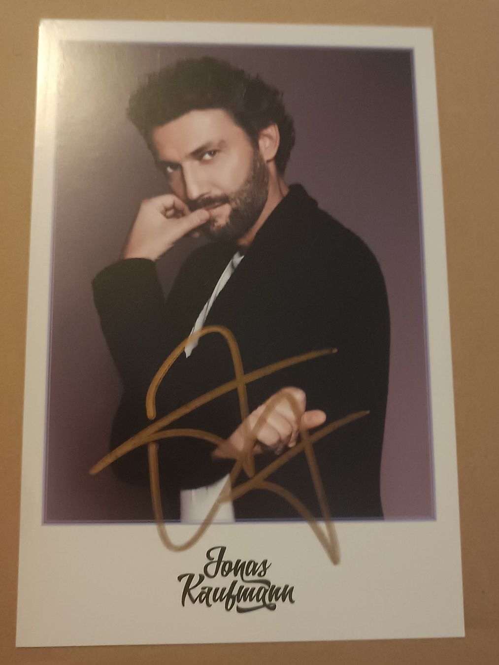 Autografi: Jonas Kaufmann - handsigniert – Usato da Menziken venduto da Artographs