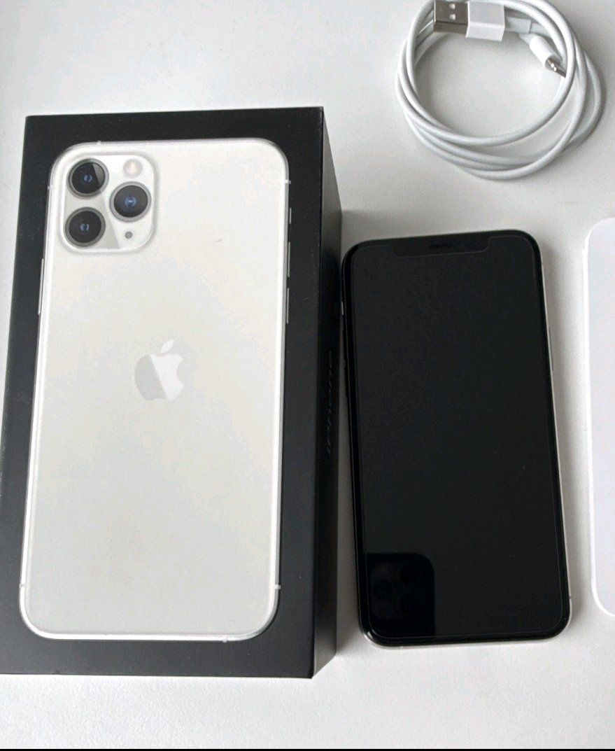 Apple Handys / Smartphones: iPhone 11 Pro (256GB) Akku 95% – Gebraucht aus Luzern von Waince786