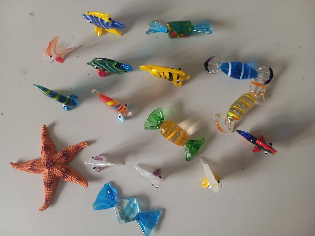Alle Dekorationen: 10 Deko Glasfische 5 Glasbonbons – Gebraucht aus Basel von Petergunn 1