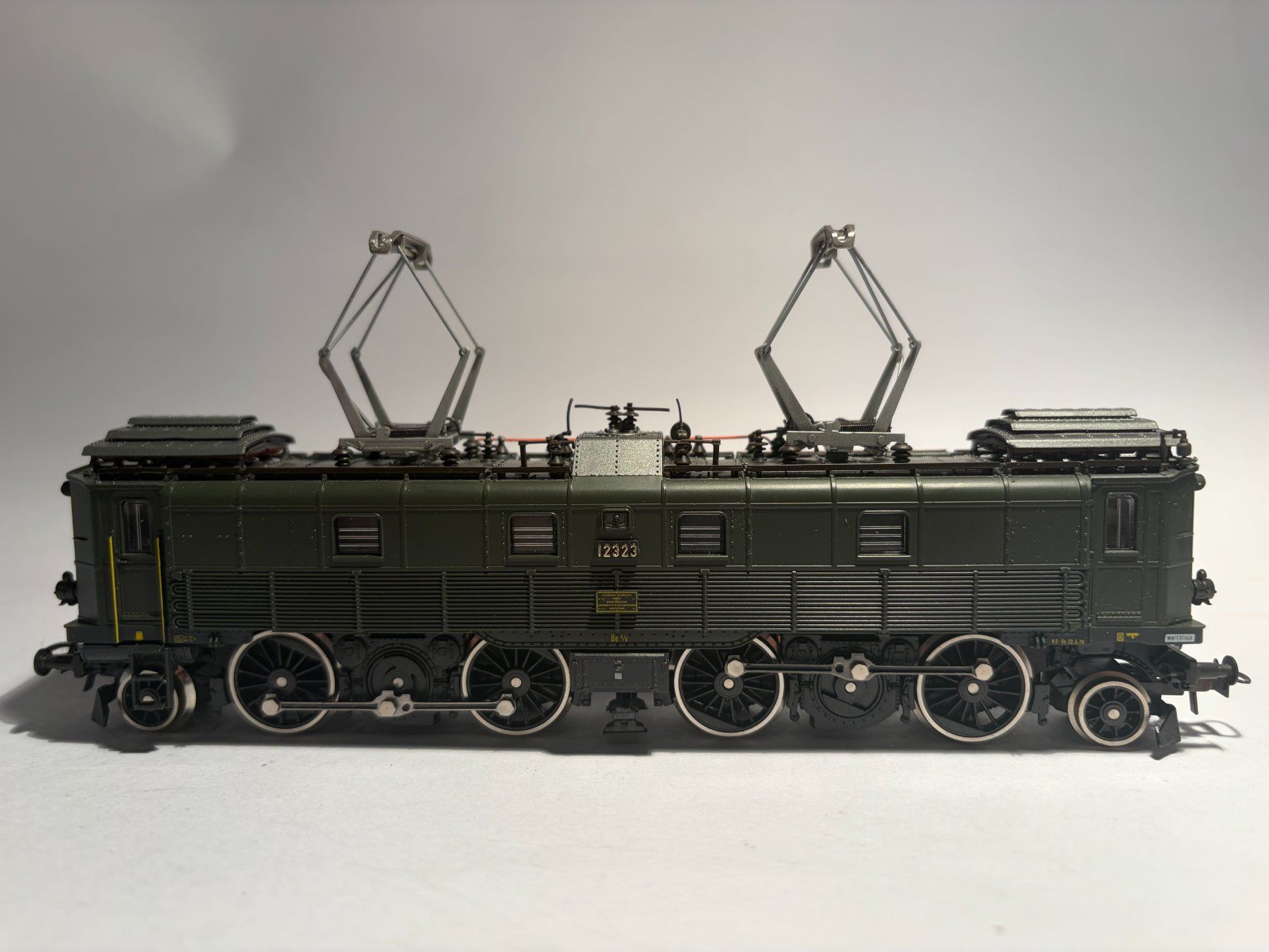 Roco Modelleisenbahnen: ROCO E-Lok SBB BE 4/6 grün, DC Analog – Gebraucht aus Buchrain von Modellbahn11 1