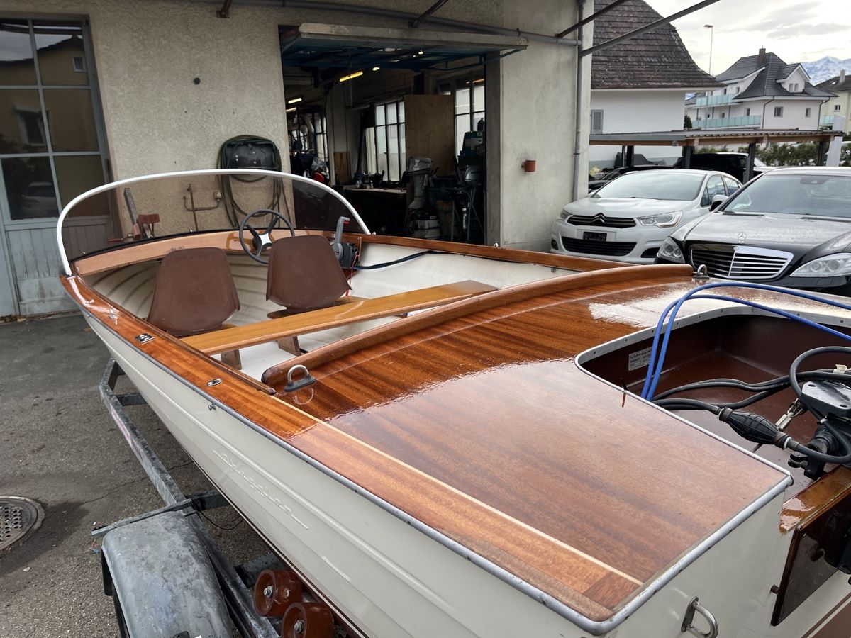 Abegglen Boote: Motorboot Abegglen – Gebraucht aus Thun von Schenk4