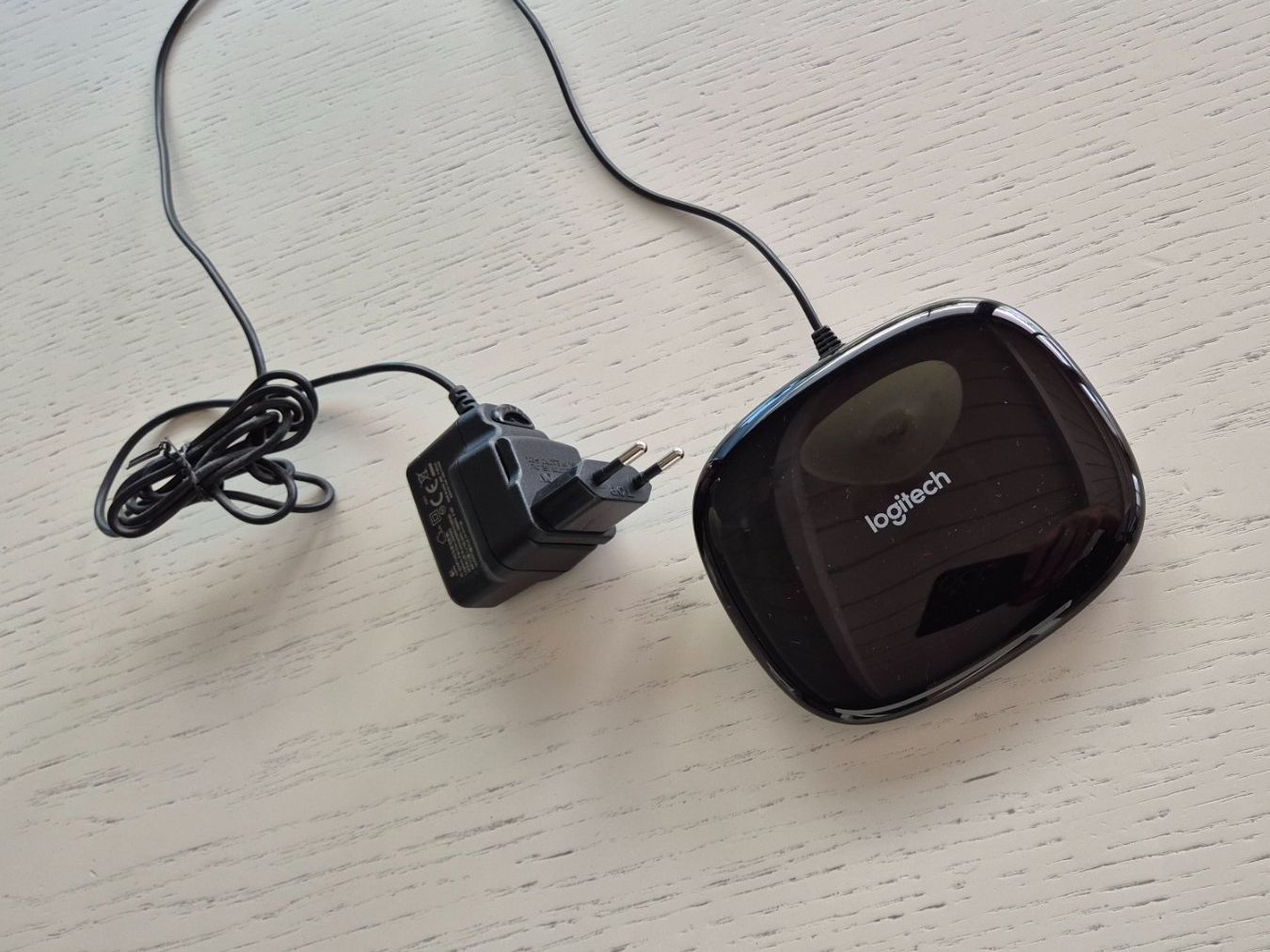 Logitech Fernbedienungen: Logitech Harmony Elite Universalfernbedienung mit Zubehör – Gebraucht aus Hitzkirch von enya2007 3