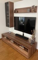 Wohnwand / TV Möbel / Kommode / Regal in Holzoptik