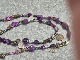 Feldpausch Halskette mit violetten Perlen und Anhänger