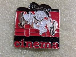 Ansteckpin 176: Cinema