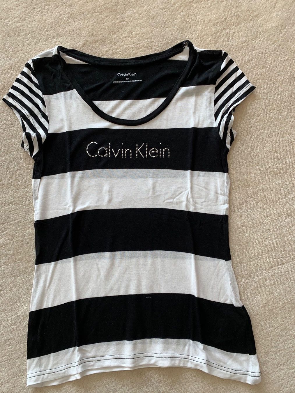 Top: Top calvin klein – Usato da Affoltern am Albis venduto da Monica32 1