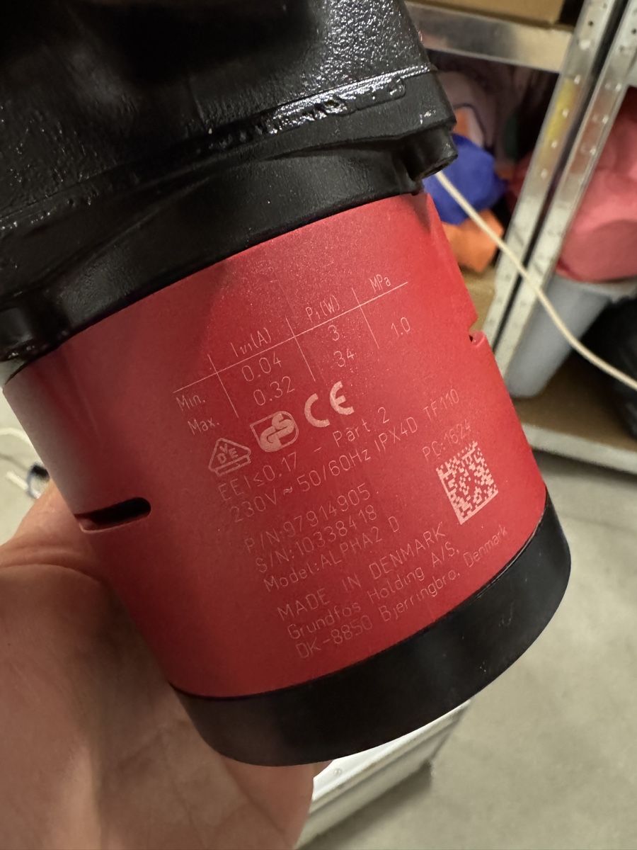 Grundfos Heizung: Umwälzpumpe Grundfos ALPHA2 D 25-60 180 – Gebraucht aus St. Gallen von ad103 2