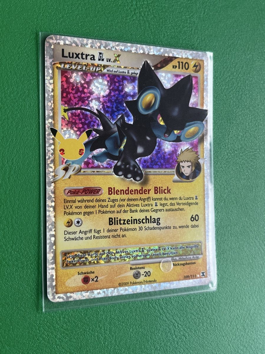 Pokémon Carte collezionabili: Pokemon Celebrations Luxtra 109/111 DE – Nuovo (secondo la descrizione) da Lommiswil venduto da diti_89 1
