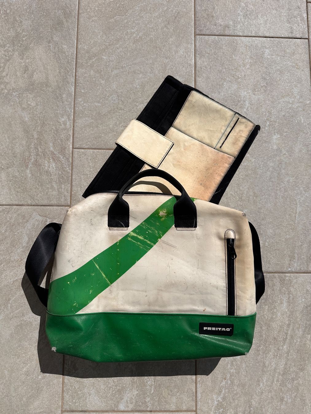Freitag Borse: Freitag Laptop Bag – Usato da Oensingen venduto da emi_hs6g 5