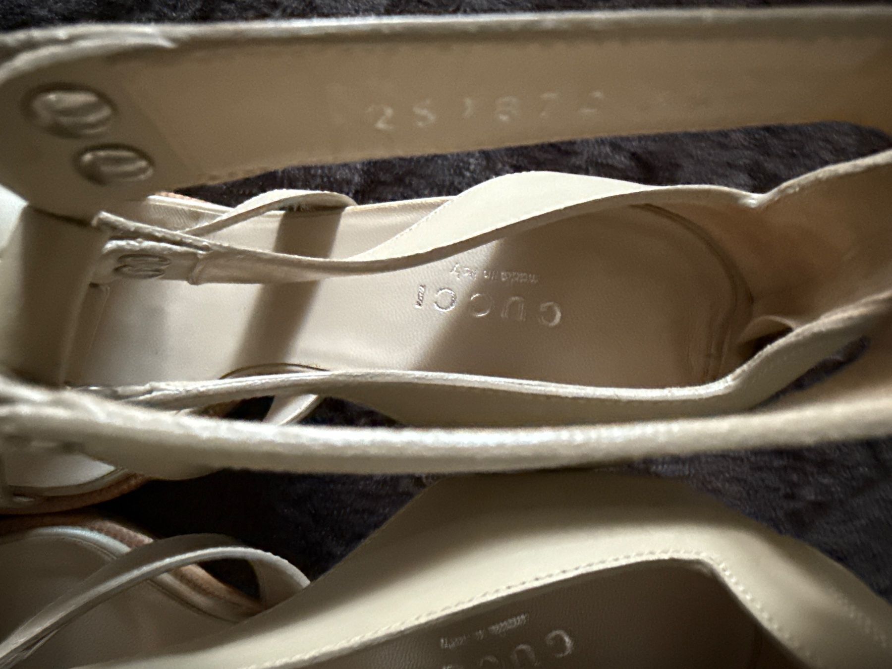 Gucci Scarpe da donna: Sandales Gucci, taille 35 – Usato da Grône venduto da ukr_2qbg 1