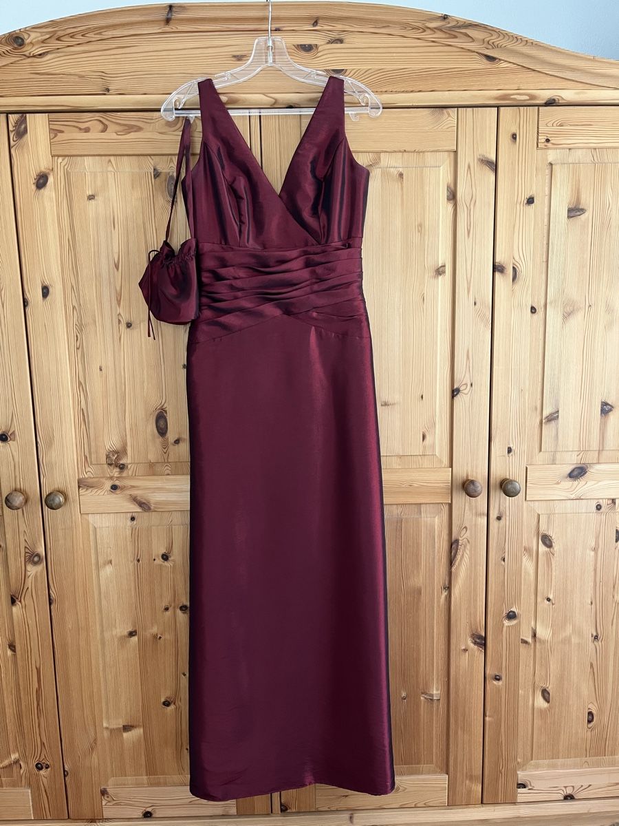 Vestiti: Abendkleid lang – Nuovo (secondo la descrizione) da Bern venduto da nadinesmueller 1