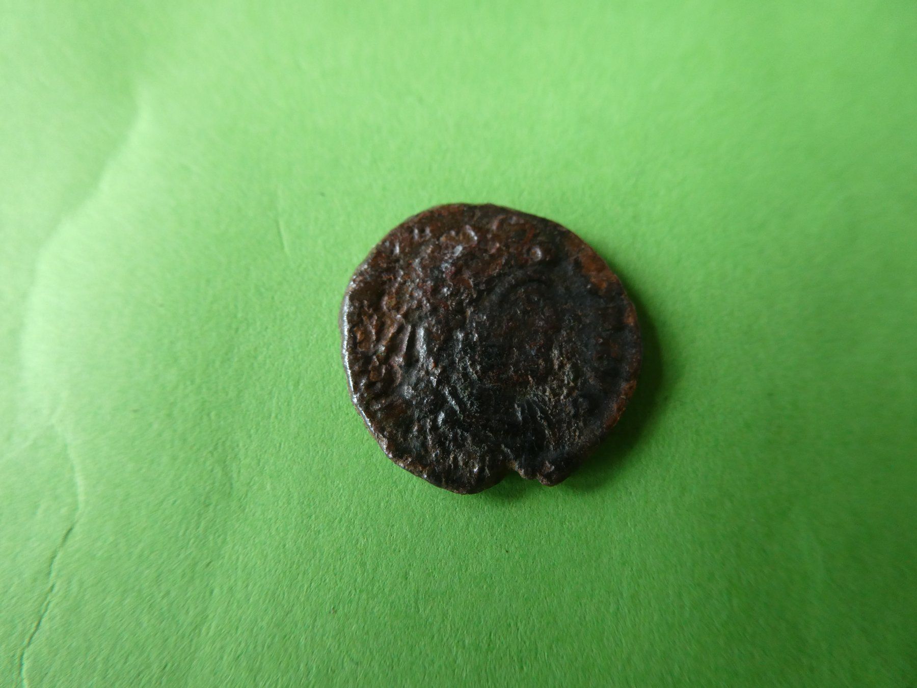 Tutti le monete: uralte Bronzemünze  17 mm  2.65 g – Usato da Hinterforst venduto da Rohusri