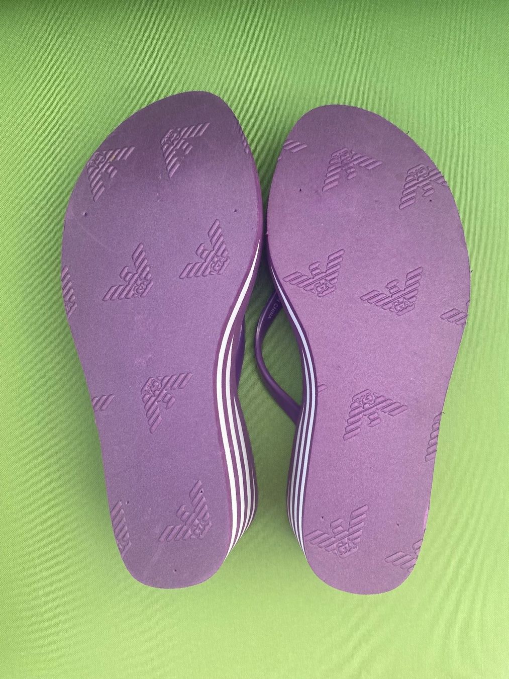 Armani Damenschuhe: SUMMERTIME - stylische ARMANI Flop-Flops, violette, 38 – Neu (gemäss Beschreibung) aus Winkel von ferrari2022 7
