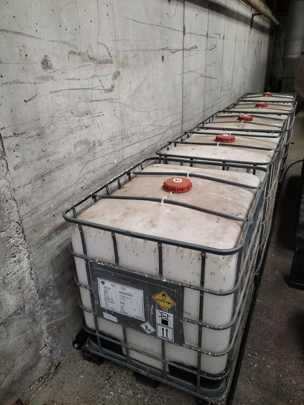 Accessori per altri veicoli: 1000 Liter Tank – Usato da Flumserberg Bergheim venduto da mar_kur