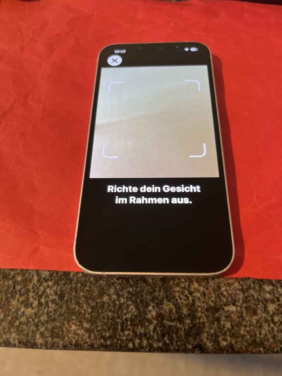 Apple Portables: IPHONE 13 KEINE ICLOUD SPERRE – D'occasion à winterthur par WINTERTHUR53 4