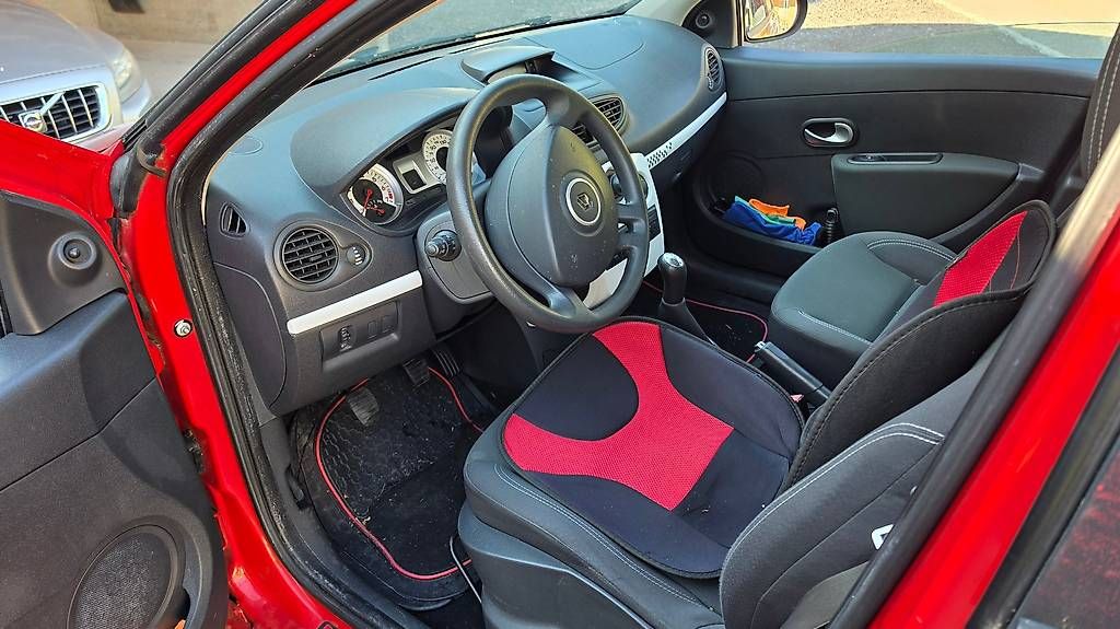 Autos: Renault Clio 1.2 100 – Gebraucht aus Walde SG von Chigi-Lino-Yoda 1