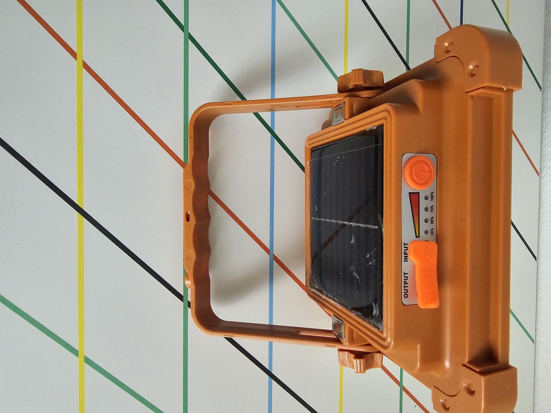 Lampen: Neue Solar LED Baustrahler mit USB Anschluss, Orange! – Neu und originalverpackt aus Zürich von dev_5brj 3