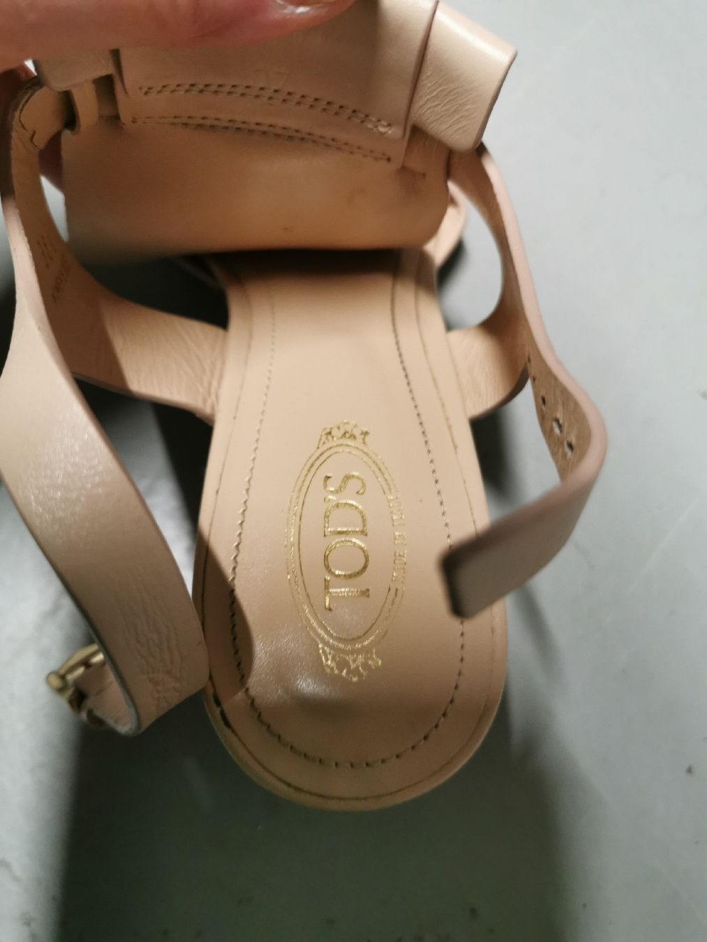 Tod'S Scarpe da donna: Sandalen Tod's Grösse 36.5  – Usato da Mühlethurnen venduto da GaspAnita 1
