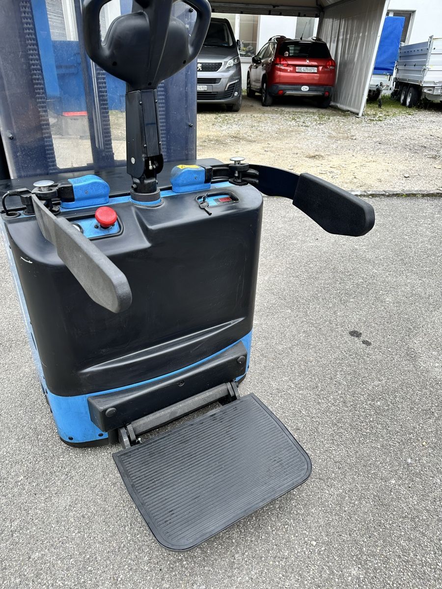 Chariots à fourches & chariots élévateur: Stapler, Deichselstapler HanseLifter – D'occasion à Büren an der Aare par LaNoLu 2
