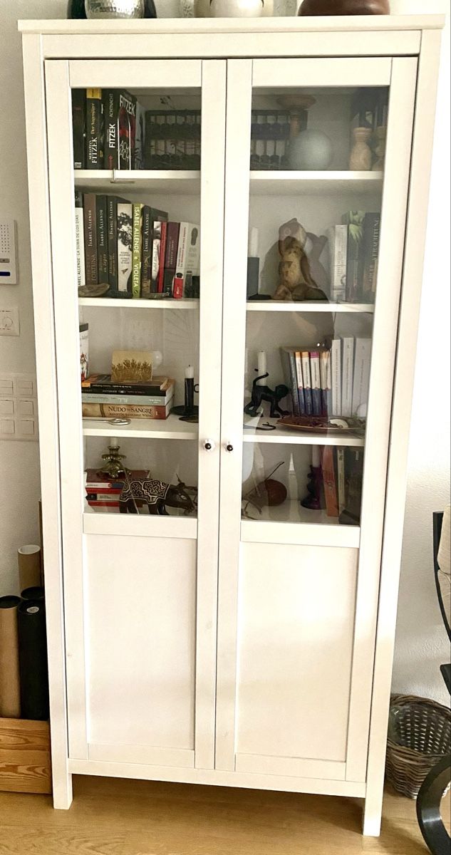 Ikea Vetrine: Ikea HEMNES Vitrine, weiss – Usato da Muri (AG) venduto da finduso