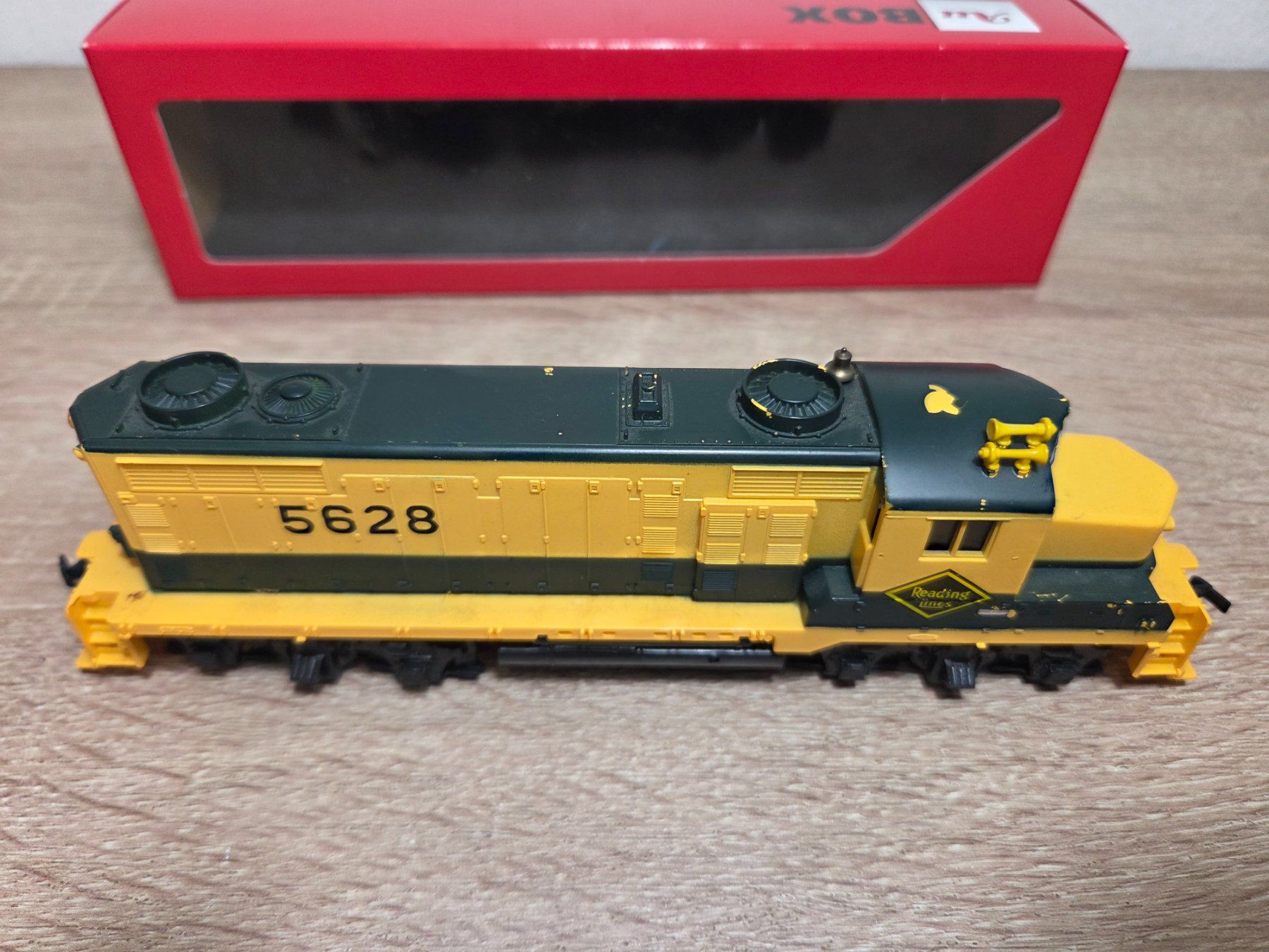 Modellini di ferrovie: Mantua Diesellok 5628 H0 – Usato da St-Aubin-Sauges venduto da Lo_Go 4