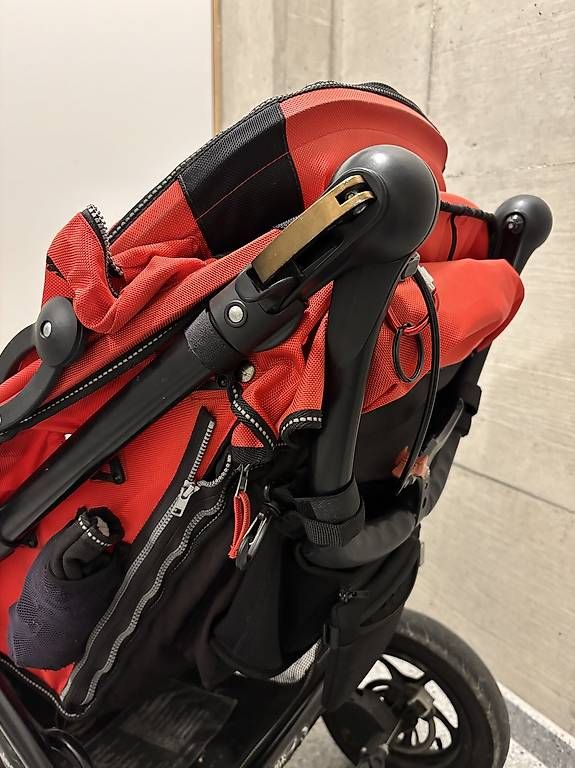 Carrozzine: Kinderwagen Joggster X2 – Usato da Ormalingen venduto da slu_pk95 4