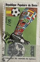 Briefmarke Coupe du Monde Football 2002 Benin 90f