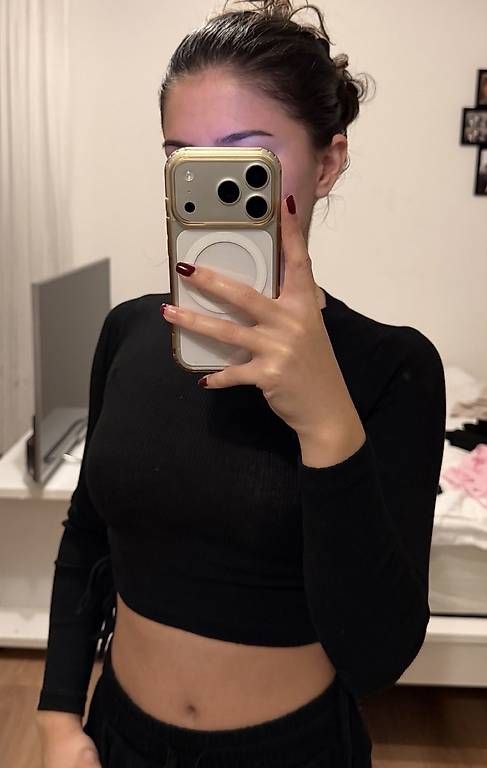 Top: LANGARM-CROP-TOP MIT RAFFUNG – Usato da Amriswil venduto da deli20 4