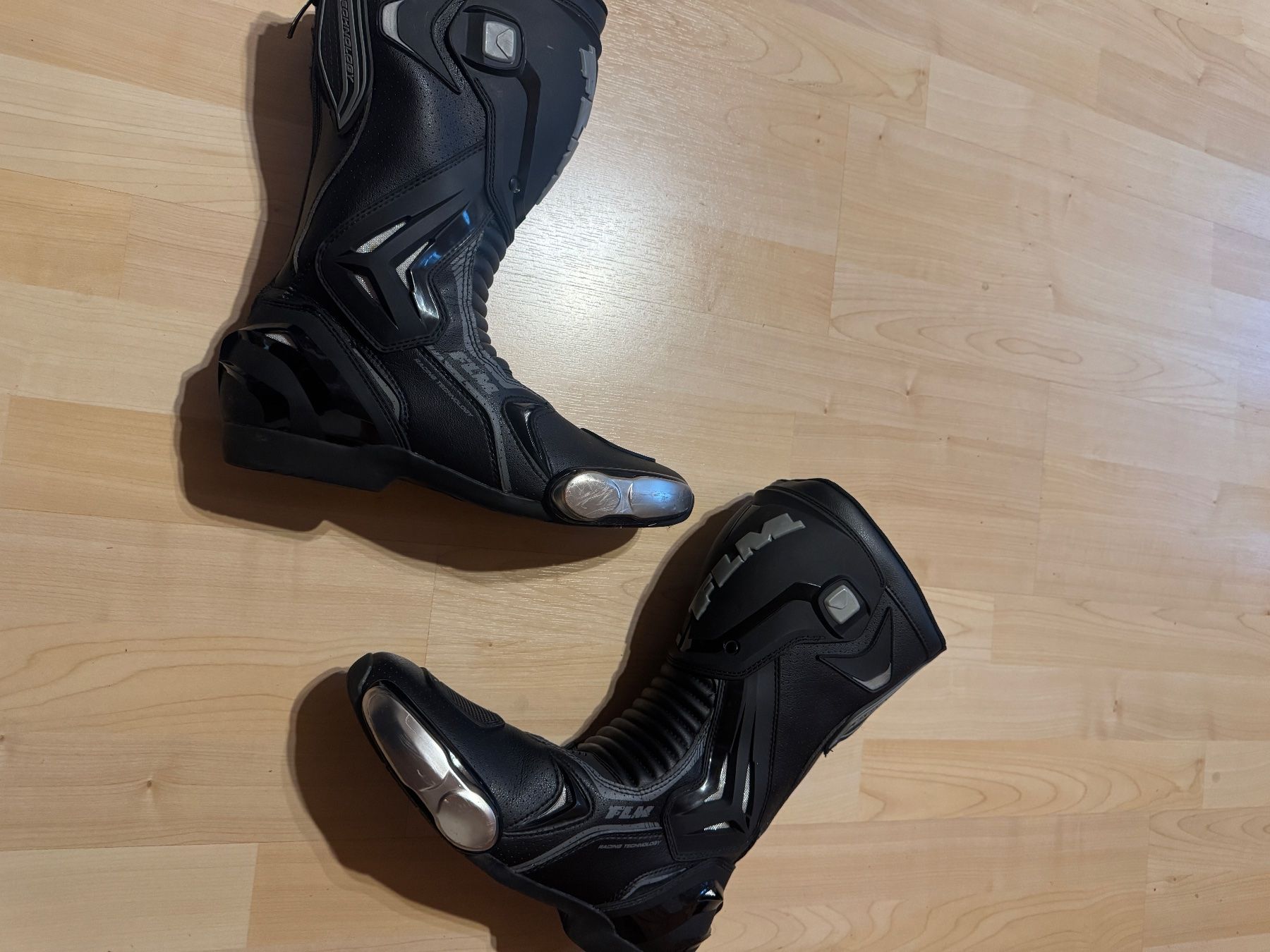 Scarpe da uomo: FLM Motorrad-Lederschuhe – Usato da Düdingen venduto da lukas-gerber