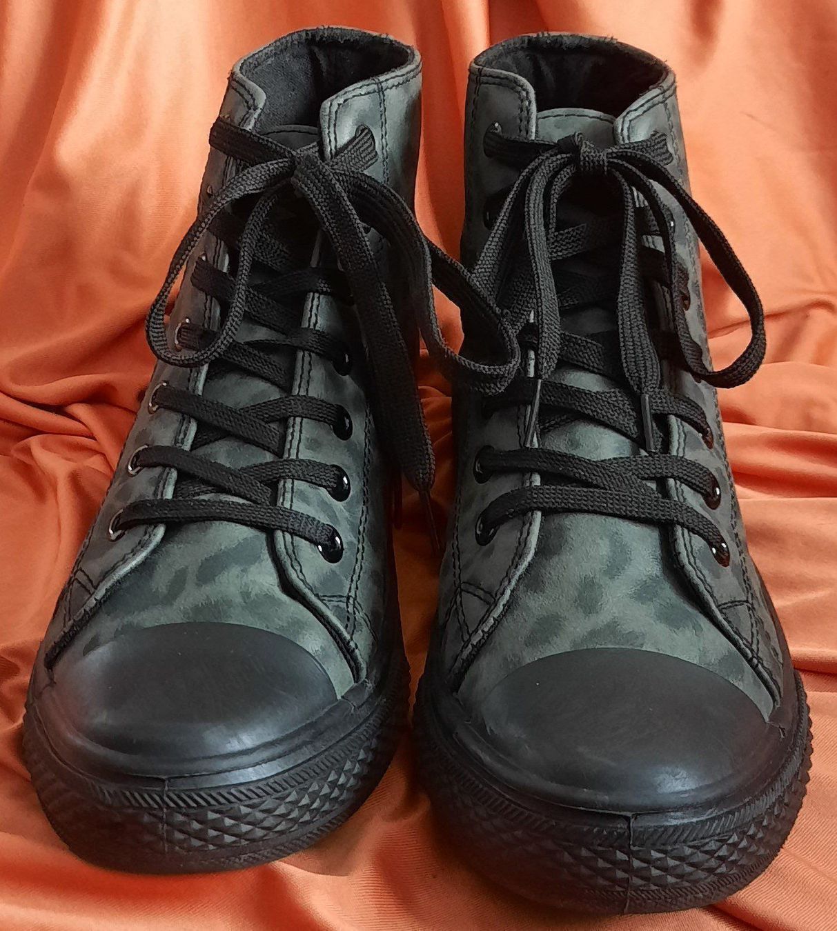 Scarpe da donna: CUBE Damen Ankle Boot Military-Grün 39 – Usato da Seuzach venduto da VT-Collections2