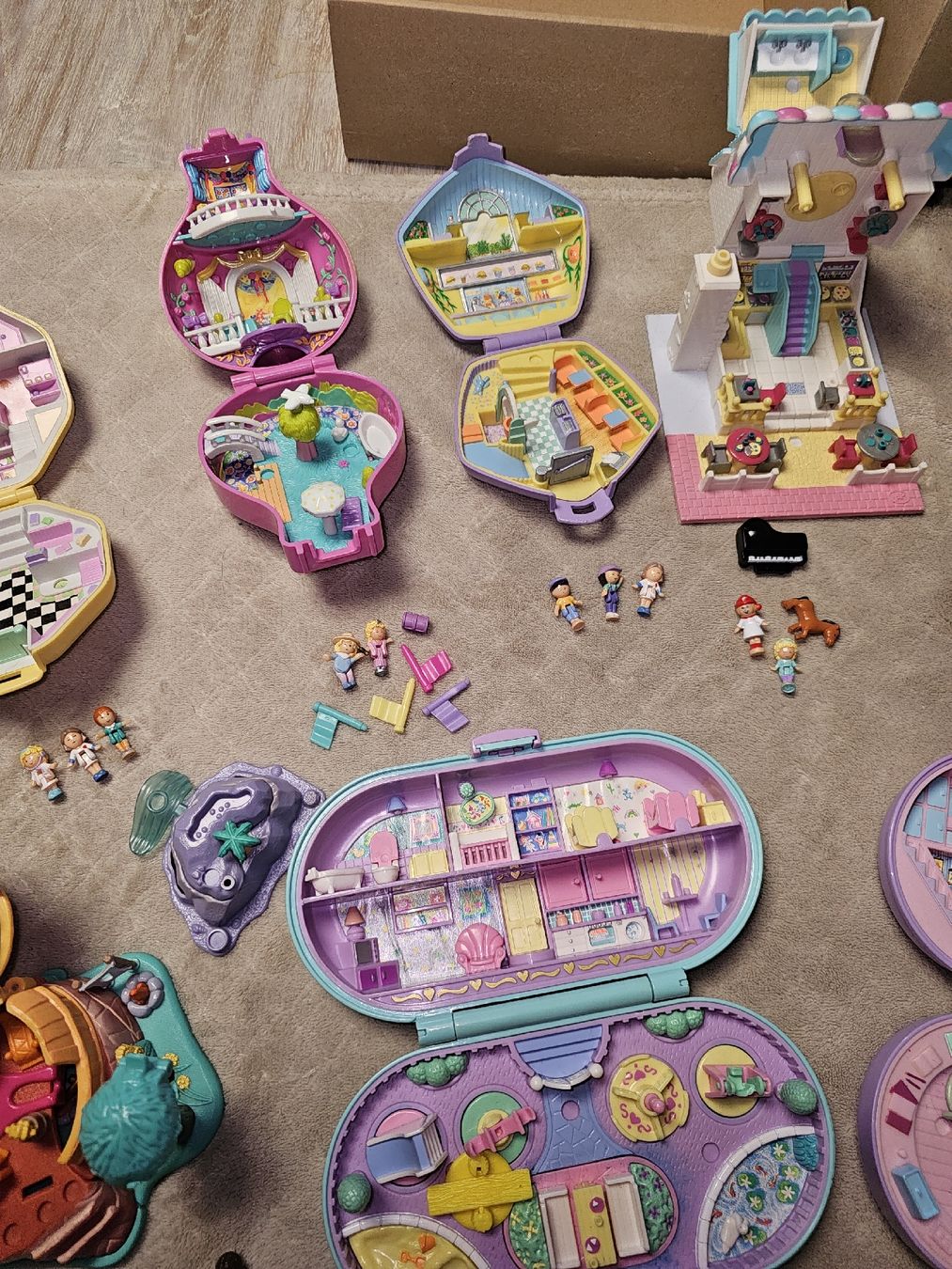 Polly Pocket Spielzeuge: tolle alte polly pocket sammlung – Gebraucht aus Reinach BL von  7