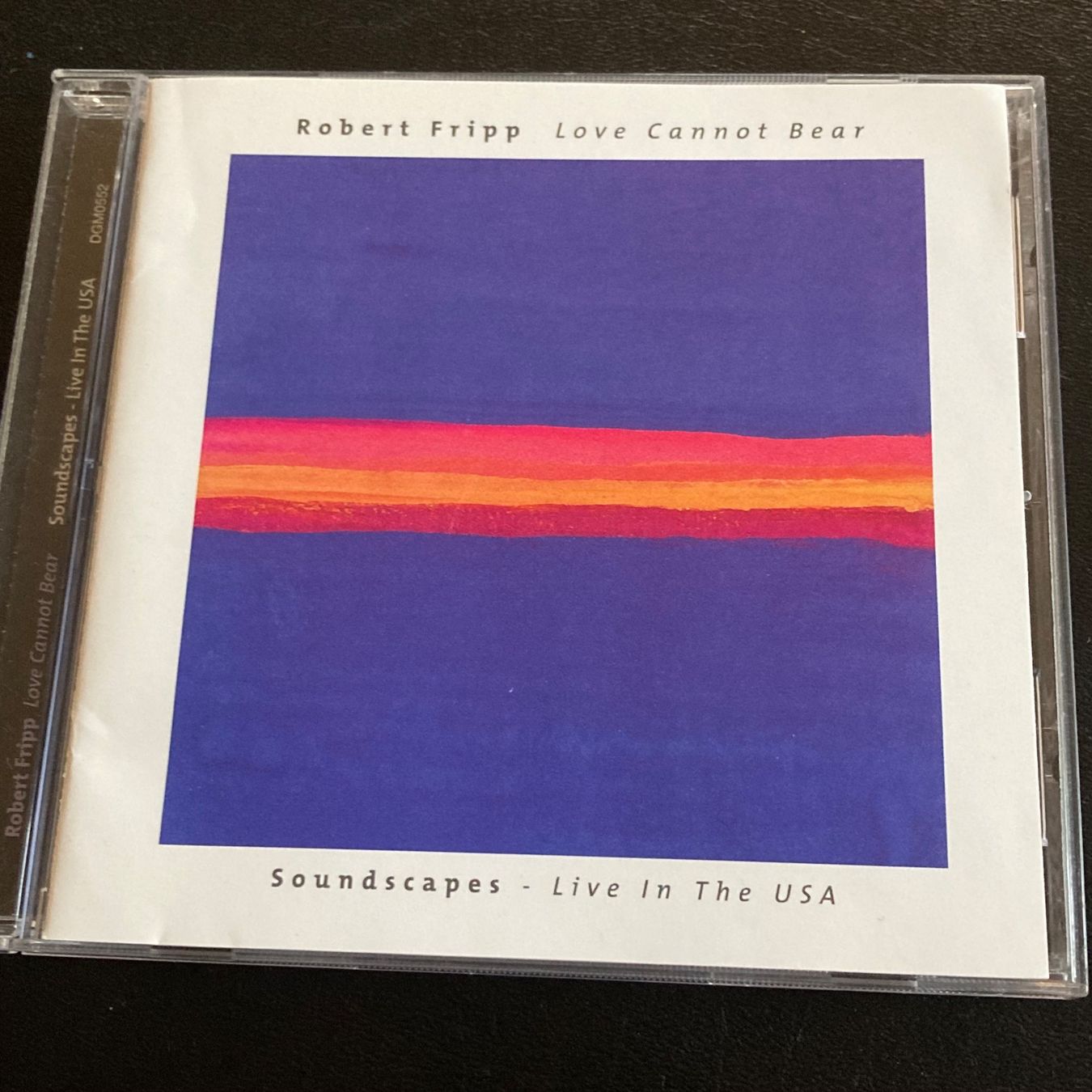 CDs: Robert Fripp - Love Cannot Bear – Gebraucht aus Bern von Ntsamina