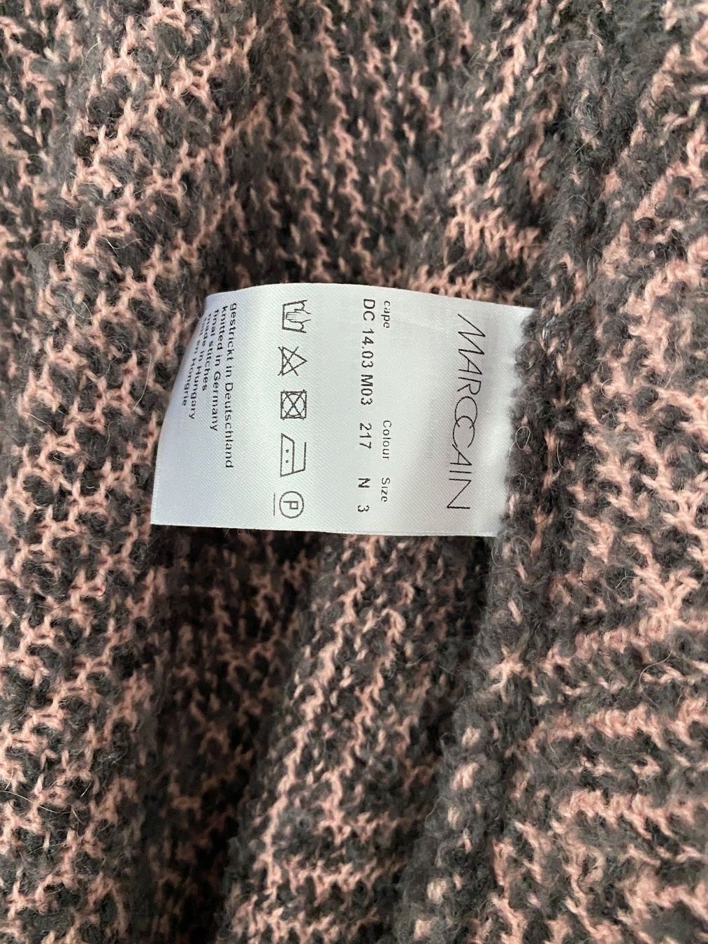 Marc Cain Altro in Moda donna: MARC CAIN CAPE N3 Wolle/Alpaca – Nuovo (secondo la descrizione) da Volketswil venduto da praxis12 4
