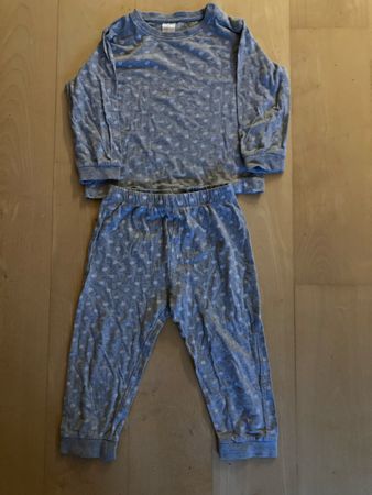 Kinder Pyjama grau guter Zustand
