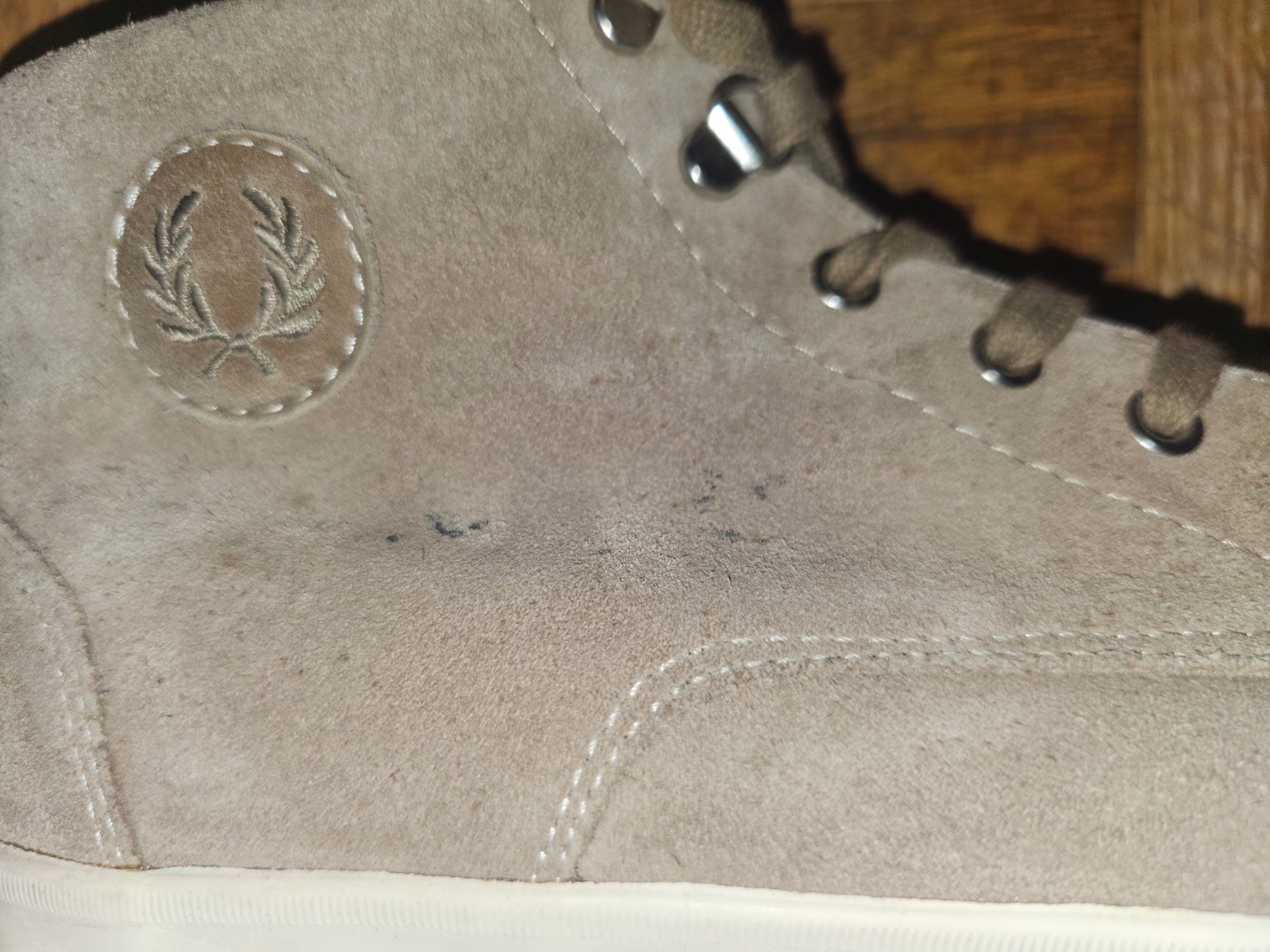 Fred Perry Herrenschuhe: Chaussure montante fred perry taille 45 – Gebraucht aus Bernex von Syssi57 4