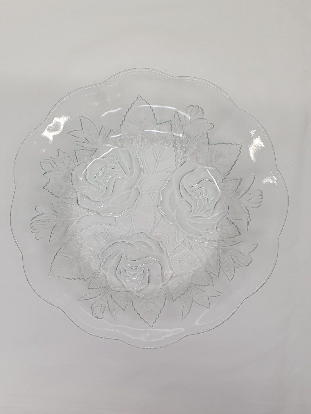 Teller: Glas-Teller mit 3 Rosen – Gebraucht aus Ehrendingen von Avotis 1