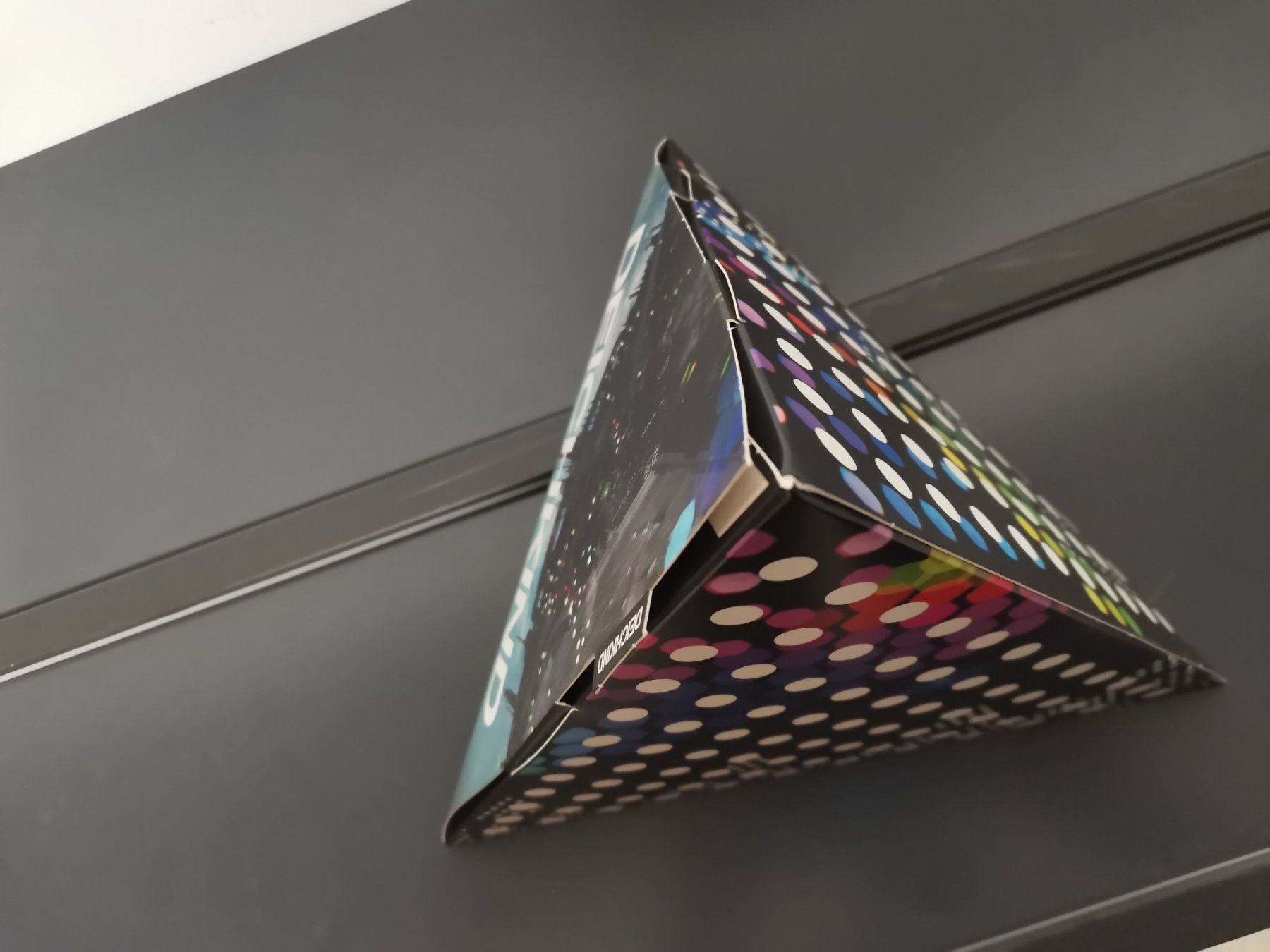 CDs: Deichkind Pyramide aus Karton (ohne Inhalt!) – Gebraucht aus Zofingen von noise123 5