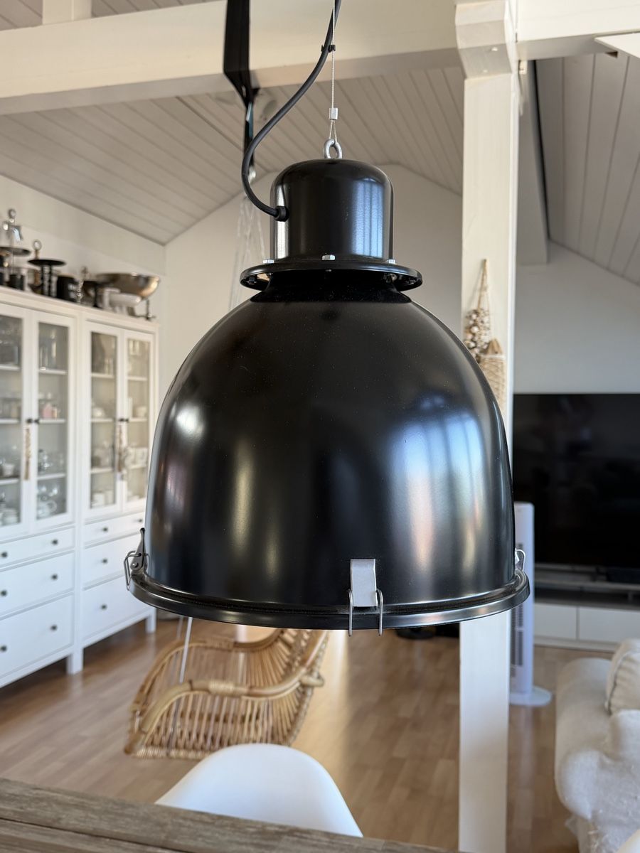 Ikea Lustres & lampes de plafonds: Deckenlampe im Industriedesign – D'occasion à Udligenswil par Honolulu2015