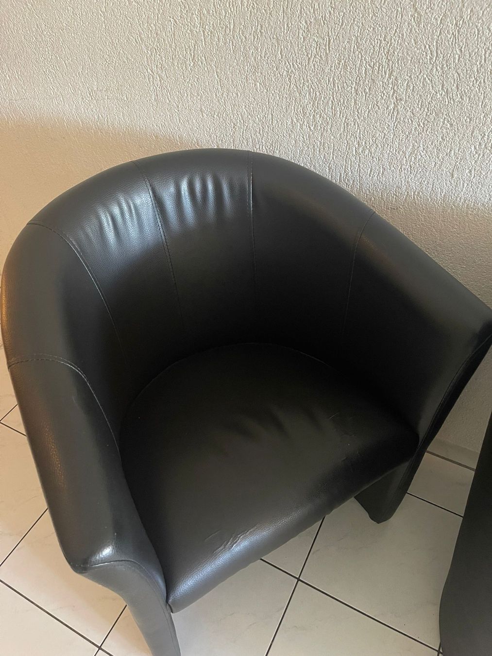 Poltrone: 6x schwarze Sessel – Usato da Luzern venduto da hema100 3