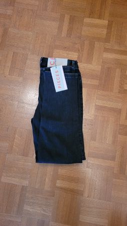 Neue Jeans