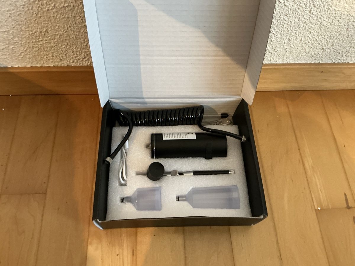 Compressori: Tragbares Akku-Airbrush-Set – Nuovo e nell'imballaggio originale da Arbon venduto da Ramon136
