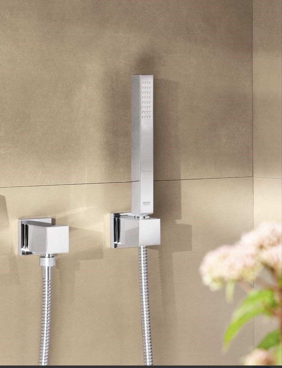 Grohe Pommeaux de douche: Grohe Handbrause Set Dusche – Neuf avec emballage d'origine à Schaanwald FL par G60_Power