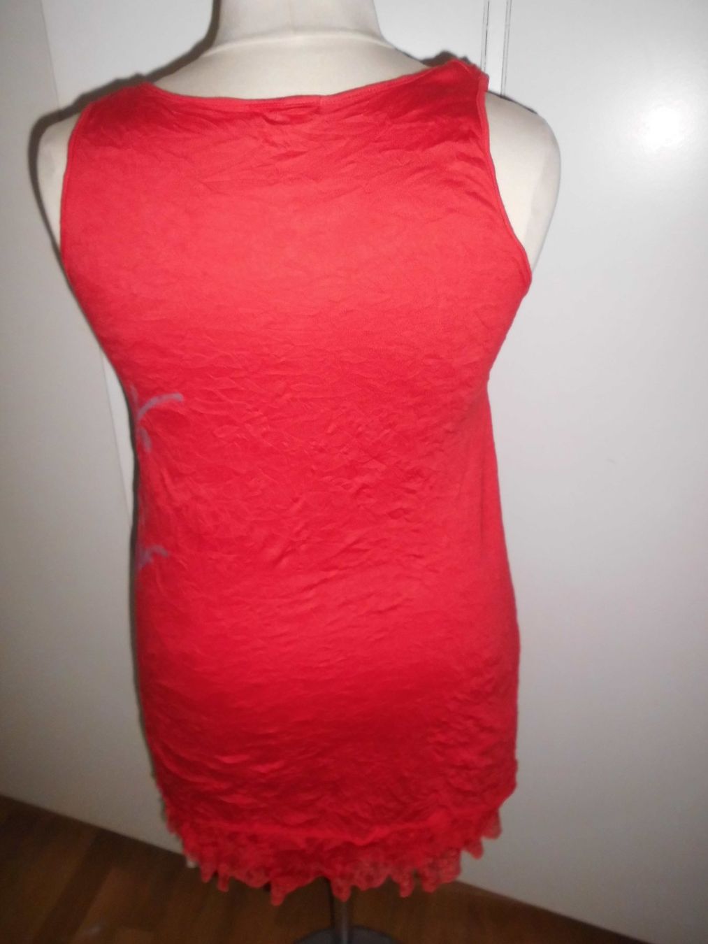 Vestiti: Robe tunique rouge T. L – Usato da Marin-Epagnier venduto da Madja 2
