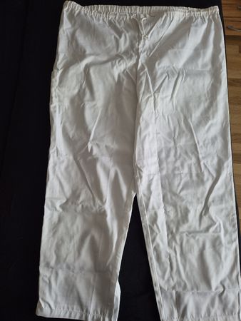 Weisse Hose Grösse XL