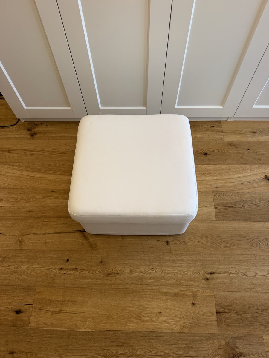 Sgabelli: white footstool with storage – Usato da Männedorf venduto da saa_8np5 1