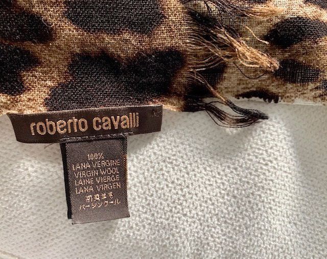 Foulard & Sciarpe: Roberto Cavalli scarf – Usato da Dallenwil venduto da ZD2019 1
